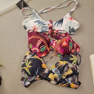 Lot Of Bikini Bras Top Size Small 4 Bikini Swimsuits